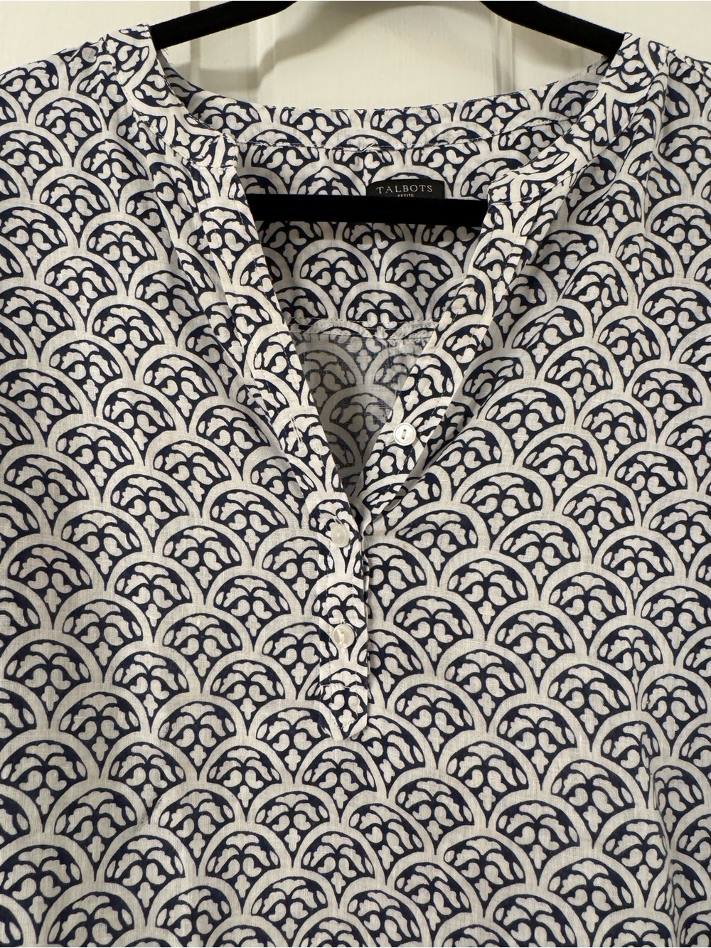 Talbots Navy and White Printed Split-Neck Top